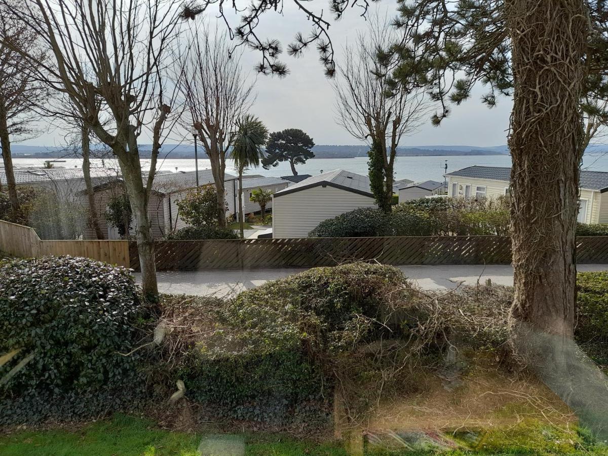 Pine Ridge 59 Rockley Park Poole With Sea View Sleeps Six Hotel Luaran gambar
